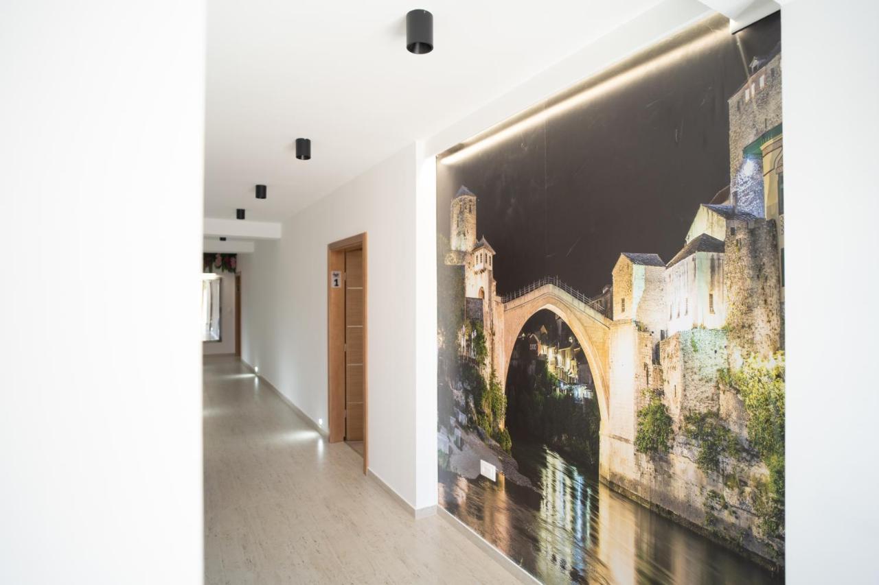 Apartments And Rooms Smile Mostar Bagian luar foto