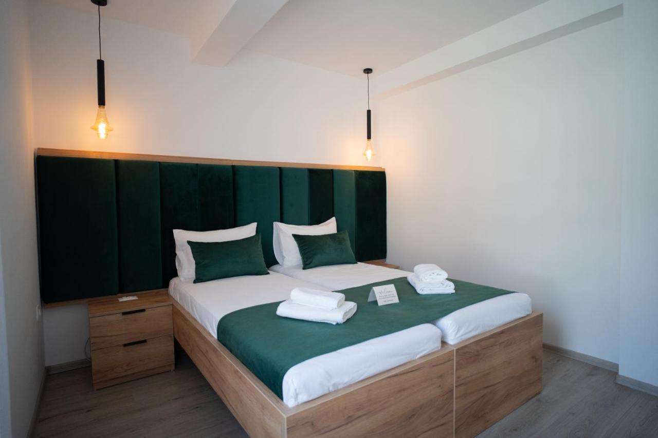 Apartments And Rooms Smile Mostar Bagian luar foto